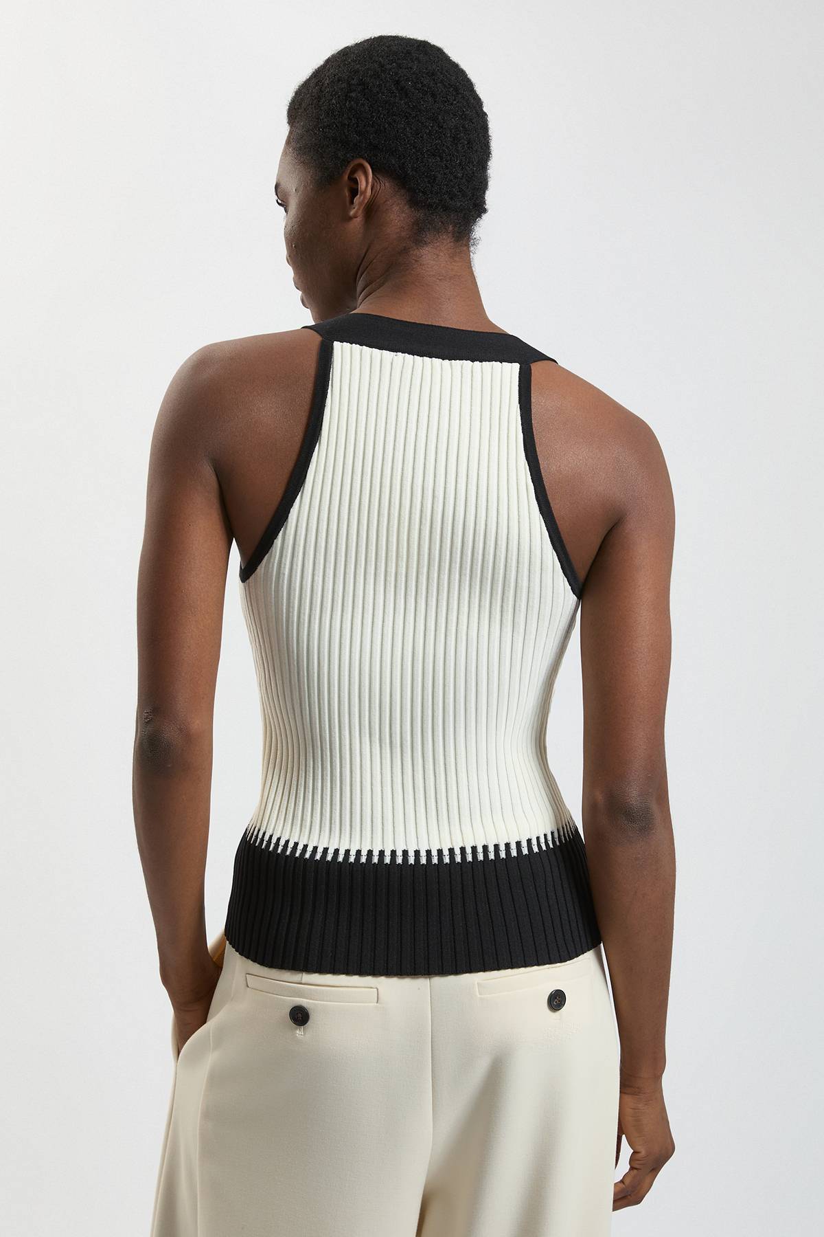 KarenMillen Haut Sans Manches En Maille Côtelée À Rayures Et Blocs De Couleur