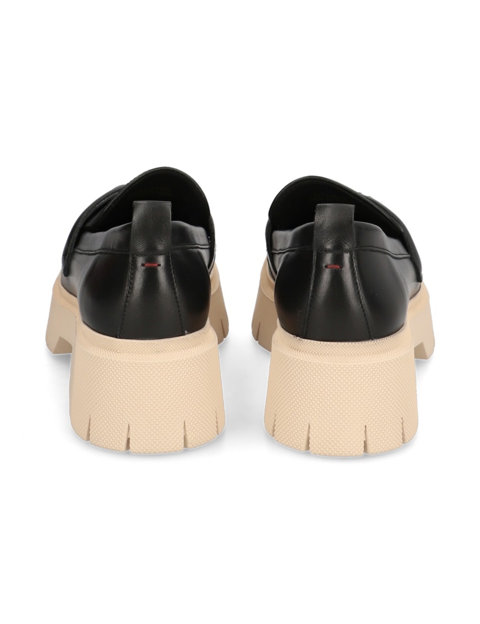Kris Moccassin-N
