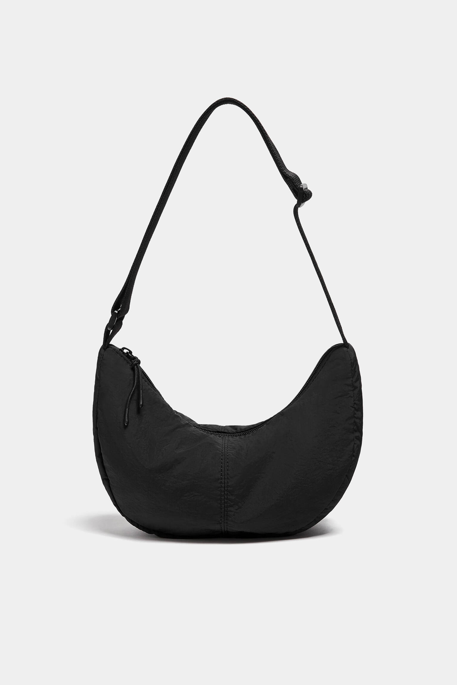 Bolsa de ombro em nylon - preta