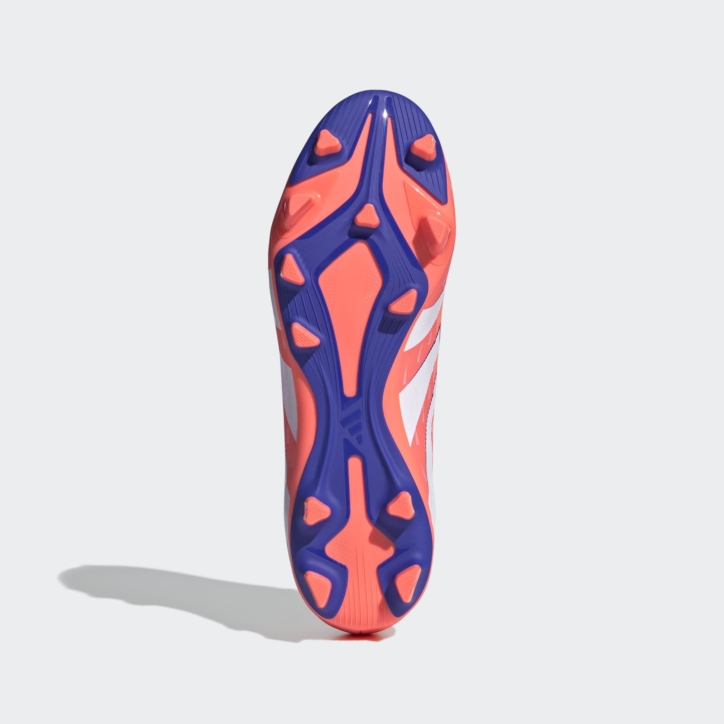 adidas Performance Fussballschuh »PREDATOR CLUB  FÜR KUNSTRASEN, HART- UND ASCHENPLÄTZE«  geeignet für Rasen- und Kunstrasenplätze