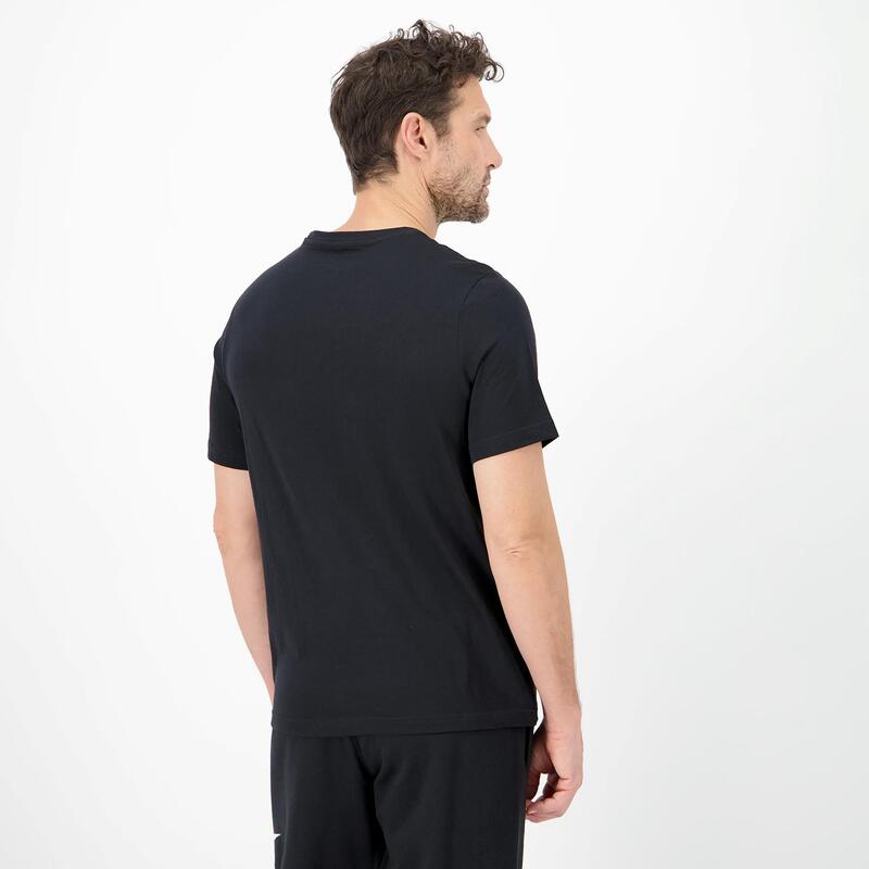 Identidade Reebok