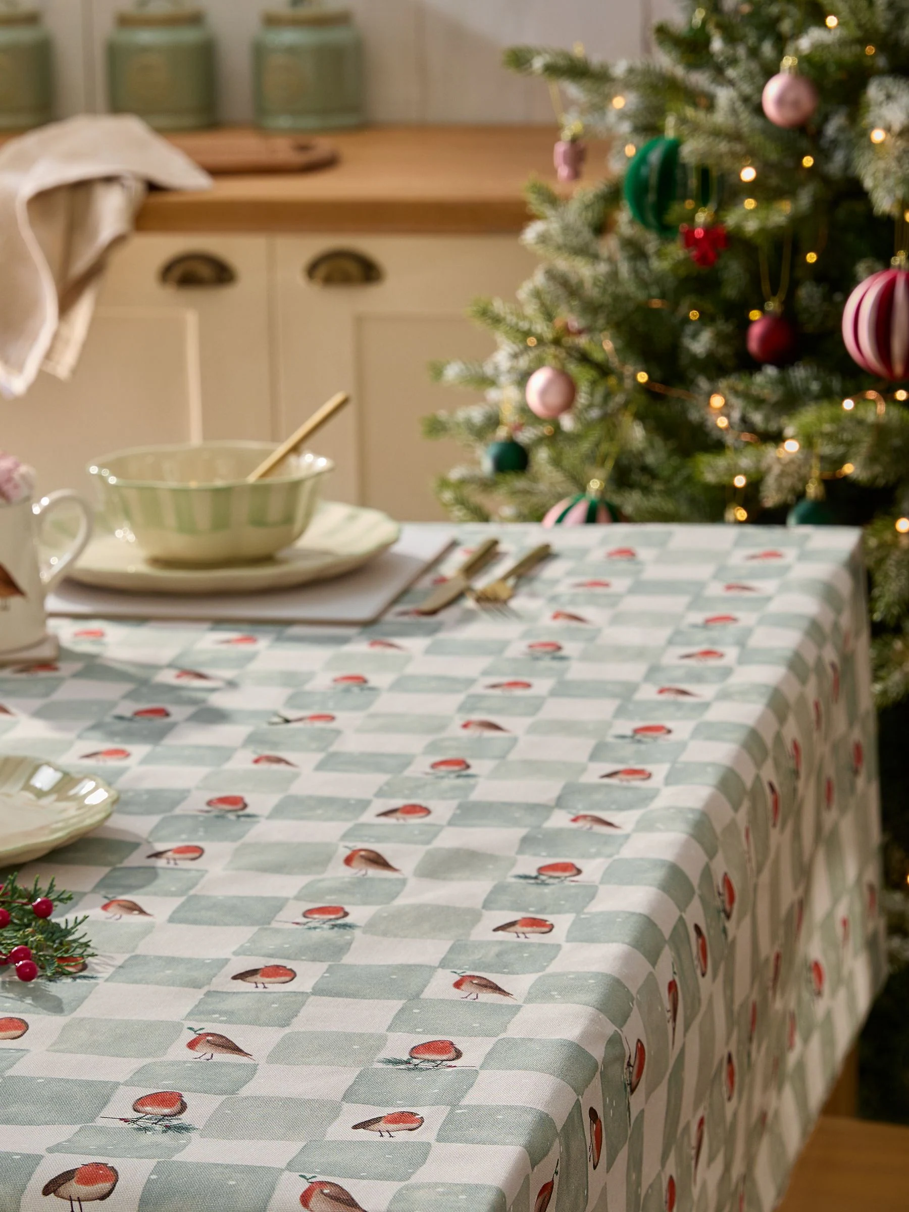 Afneembaar kersttafelkleed met roodborstje