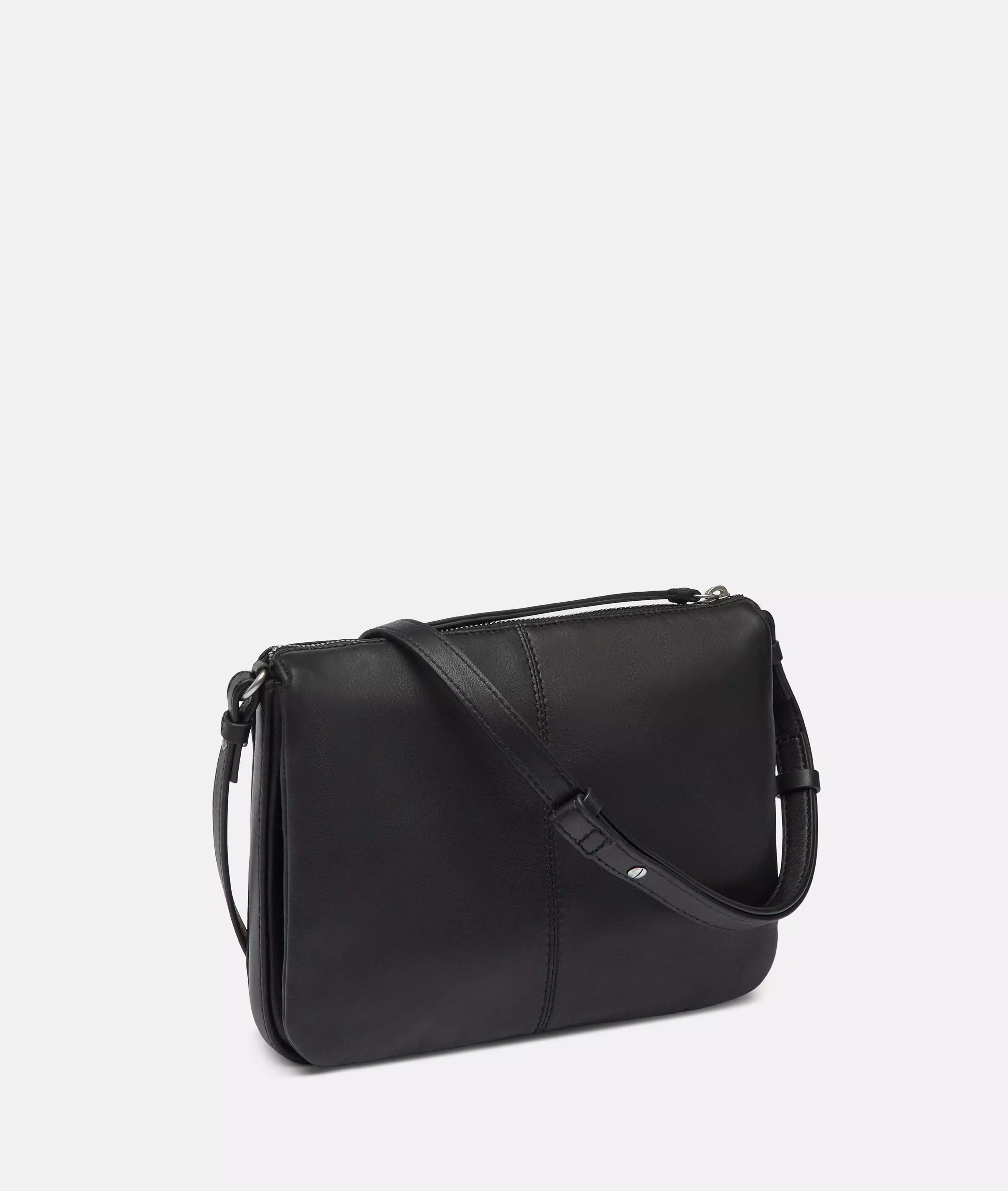 Crossbody Spacious shoulder bag made from soft sheepskin