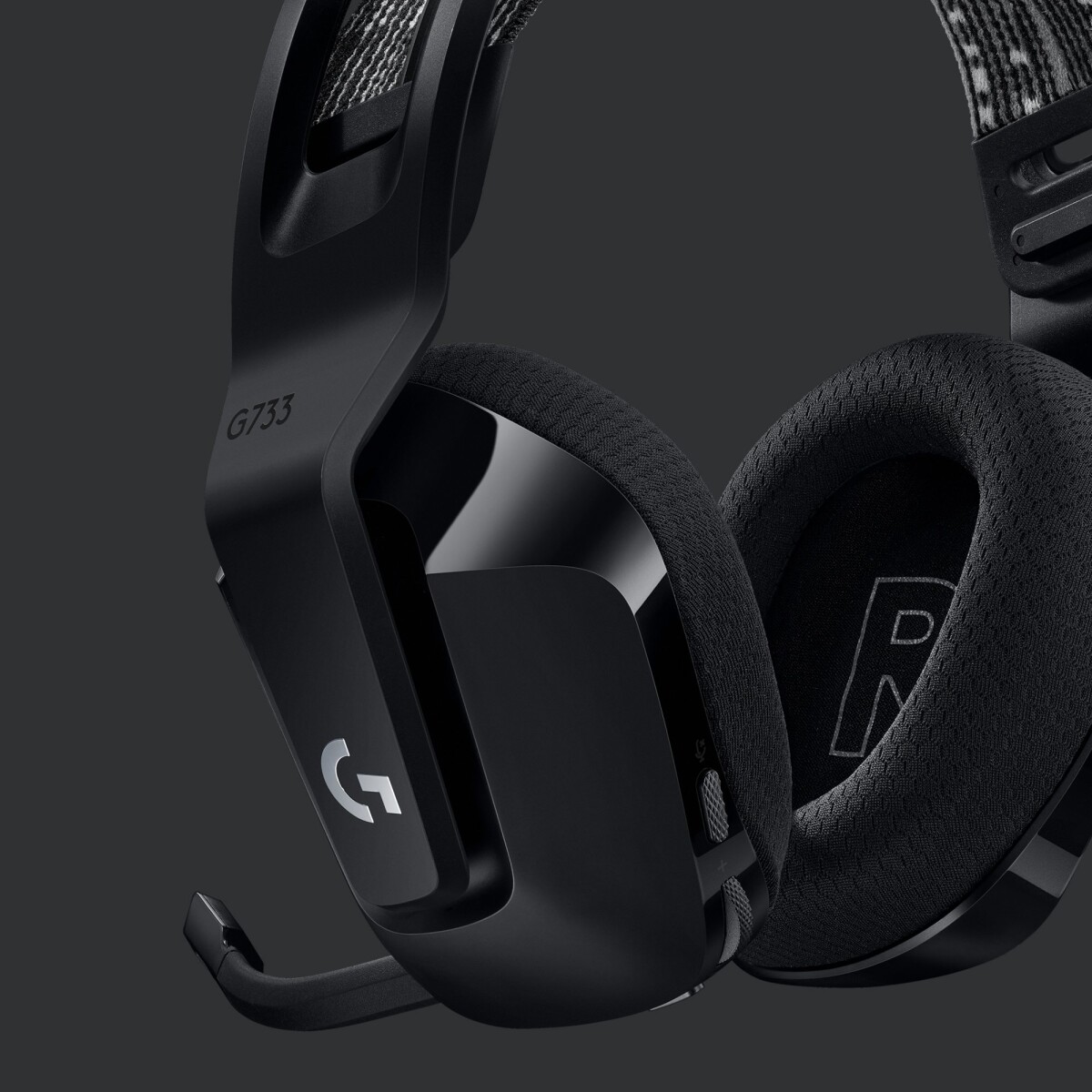 Logitech G733 Lightspeed - Rgb Gaming Headset - Sort
