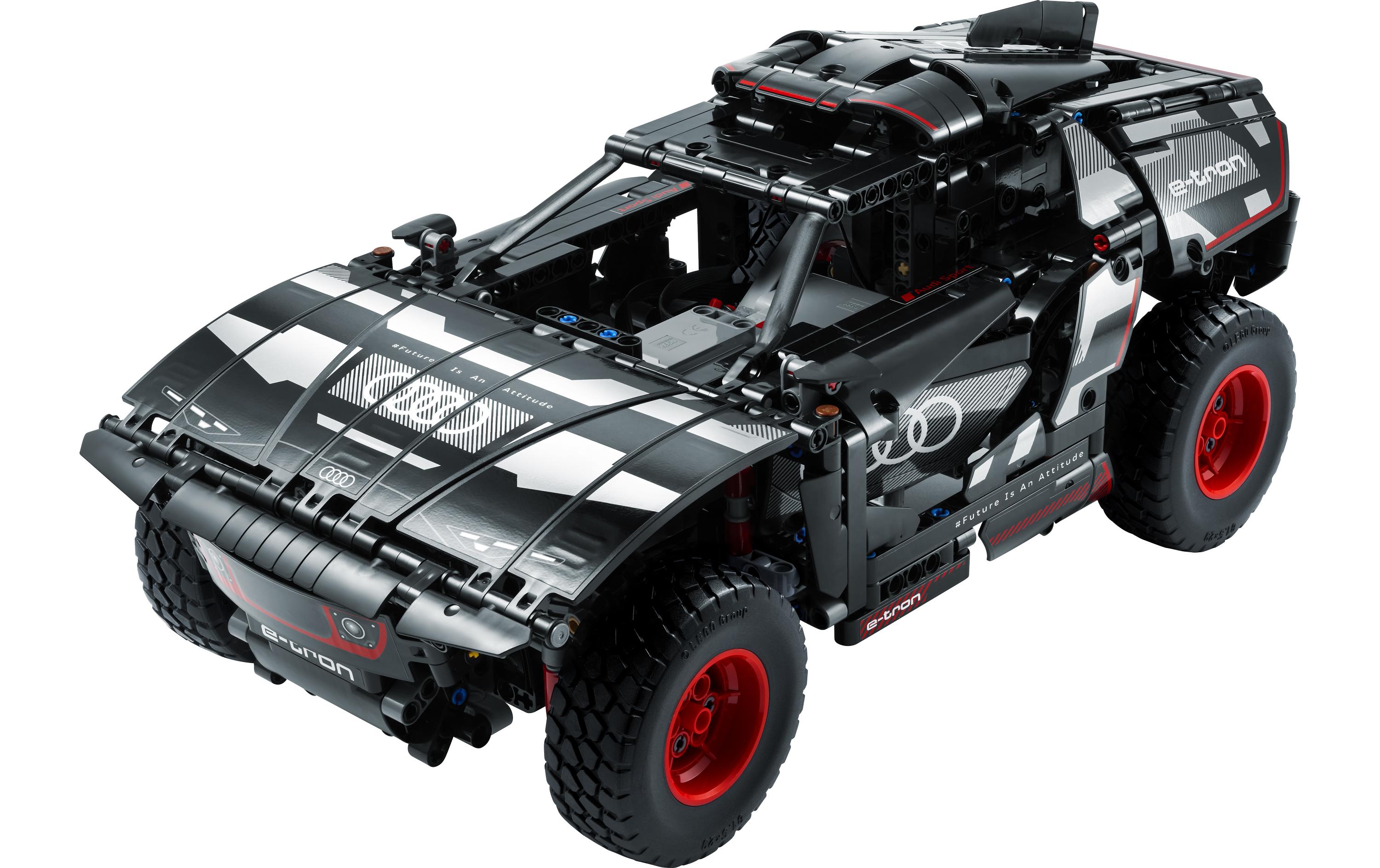 Technic Audi RS Q e-tron 42160<br>Spannende Bauherausforderung für junge Baumeister