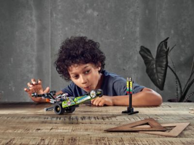 LEGO Dragster (42103)