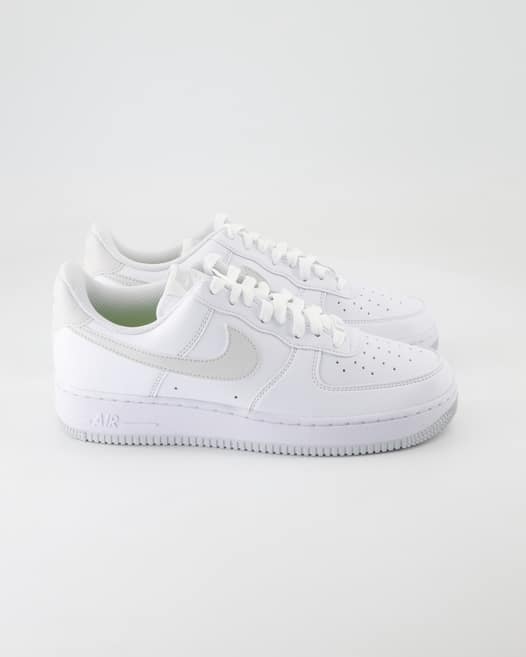 Nike DV3808-104 Sneaker in Weiß