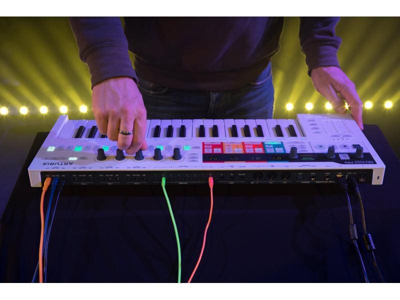 Arturia Keyboard Controller KeyStep Pro Kreativer Step Sequenzer