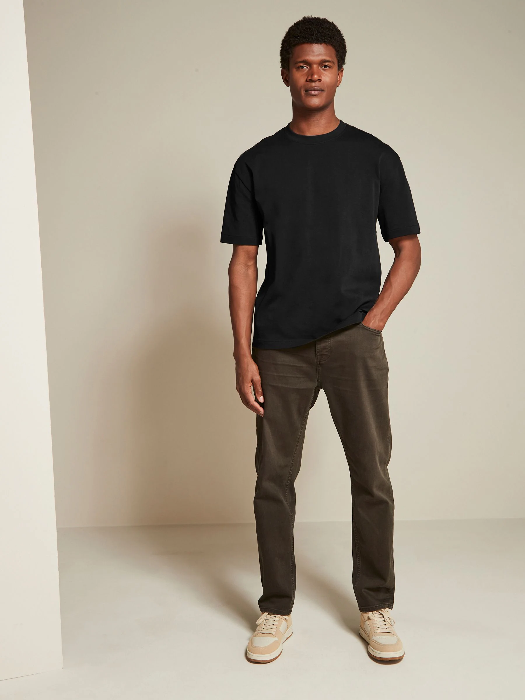Zwart/Bruin/Licht Naturel - Relaxed fit - Verpakking van 3 T-shirts van zware stof