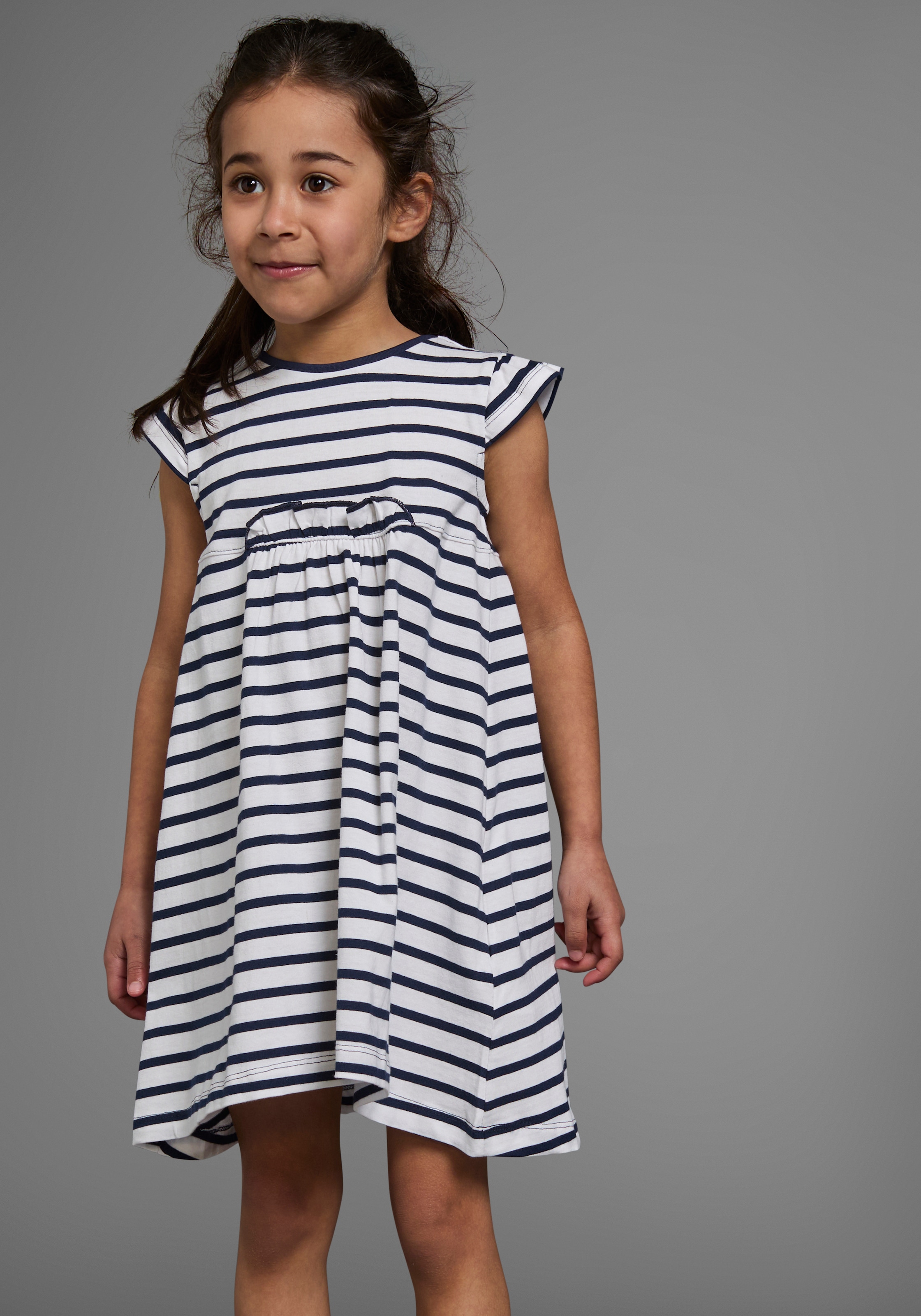 KIDSWORLD Jerseykleid »für kleine Mädchen« Packung, 2, 2 Stk. tlg. kniefrei,  modischer Stil,  aus reiner Baumwolle,  breite Träger