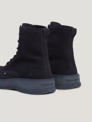 Botas de cano curto com cadarço em camurça repelente à água