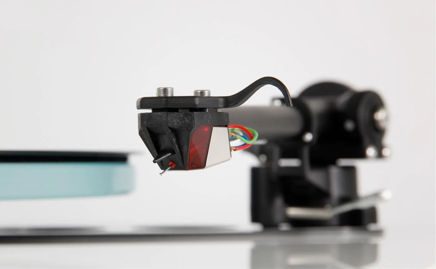Rega Planar 3 Blanc laqué avec cellule Nd3 Platines vinyle hi-fi