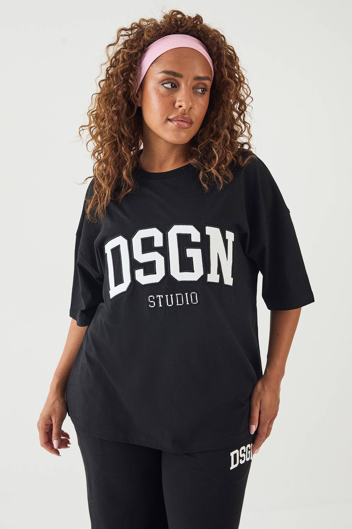 T-shirt Oversize À Appliqué Collegiate Dsgn Studio