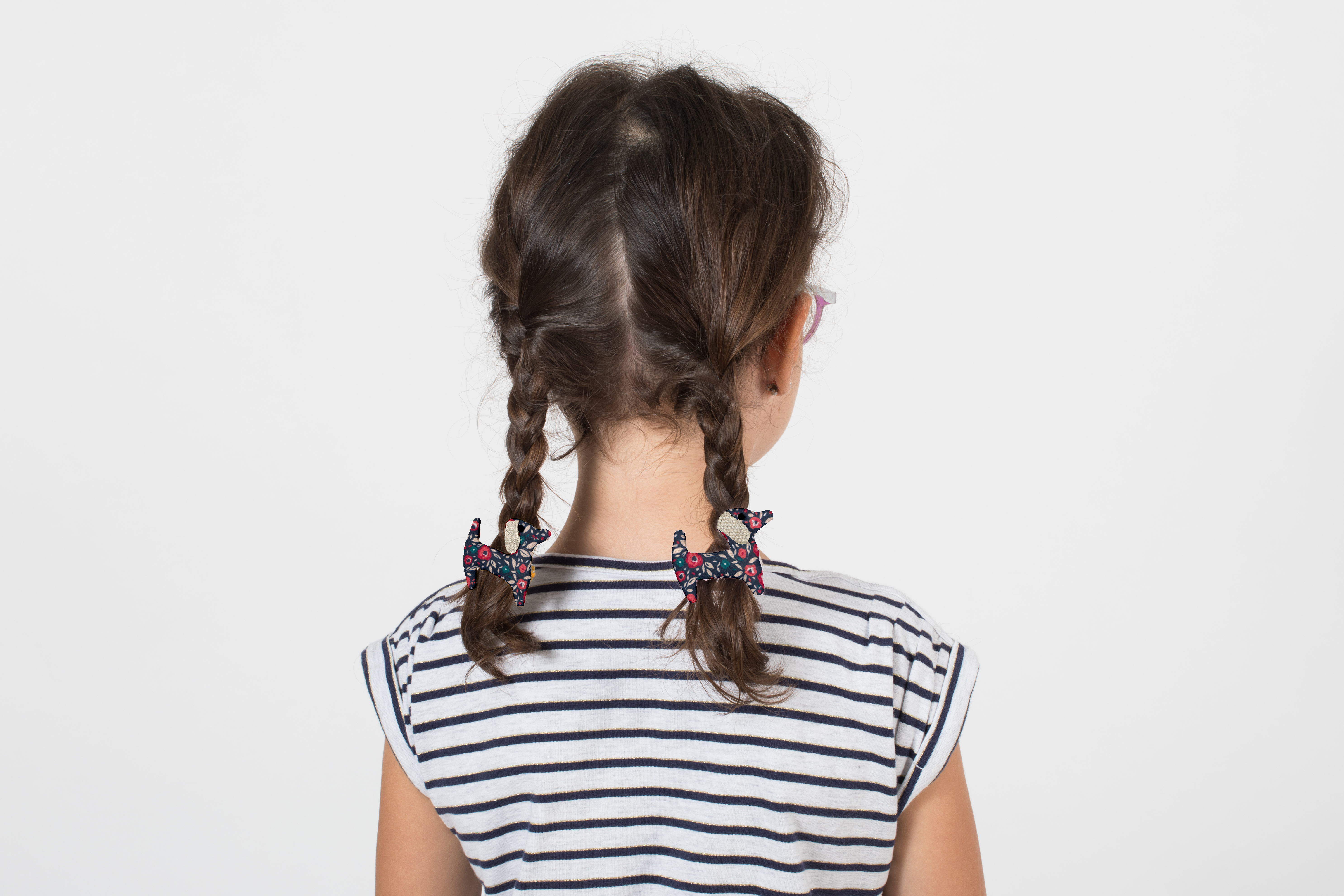 Barrette Basset Camelias Rubis