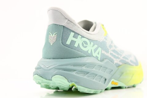 HOKA Speedgoat 5