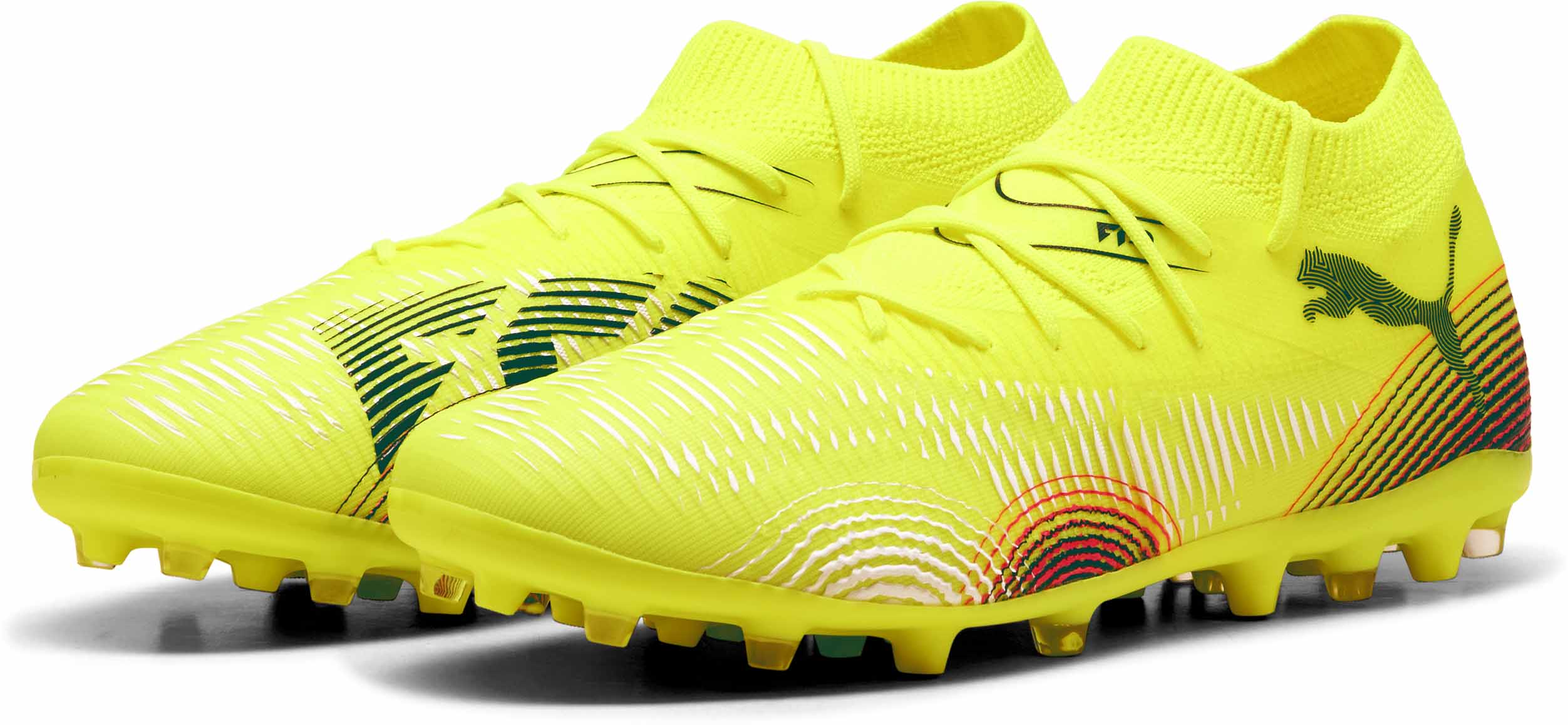 Future 8 Match MG Yellow Alert/PUMA Black/Sun Struck
