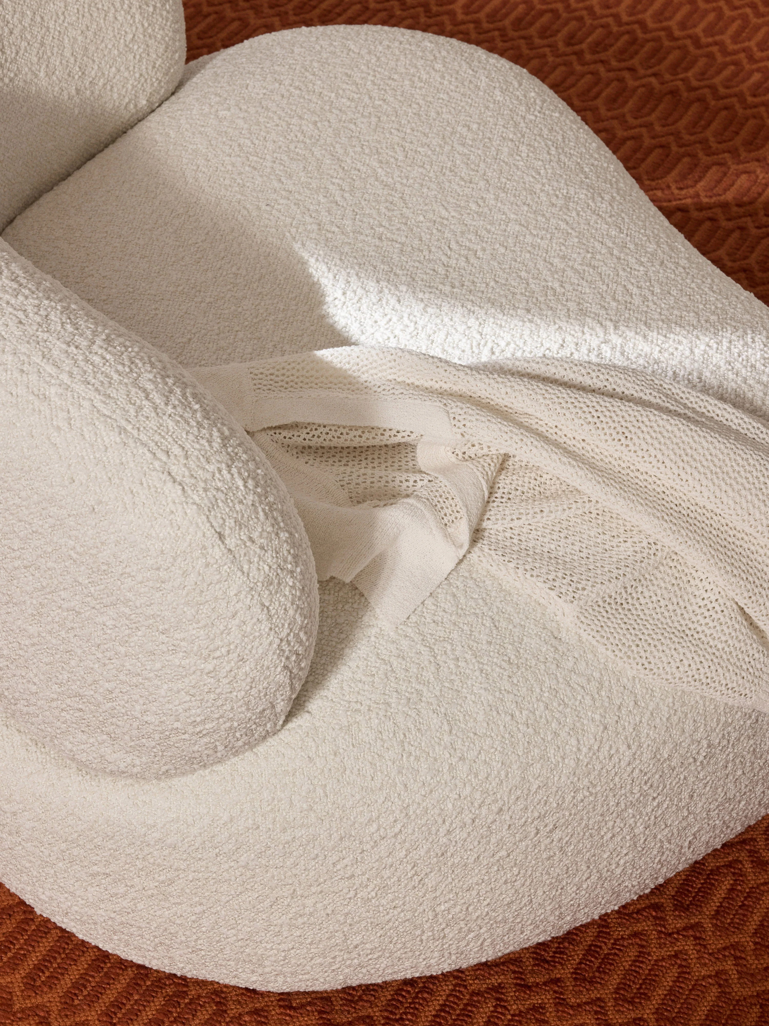 Bouclé loungefauteuil Alba
