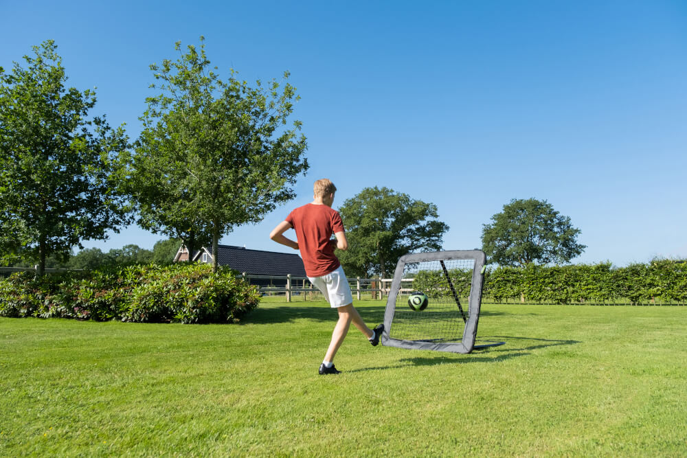 EXIT Kickback Multisport Rebounder L 124x124m