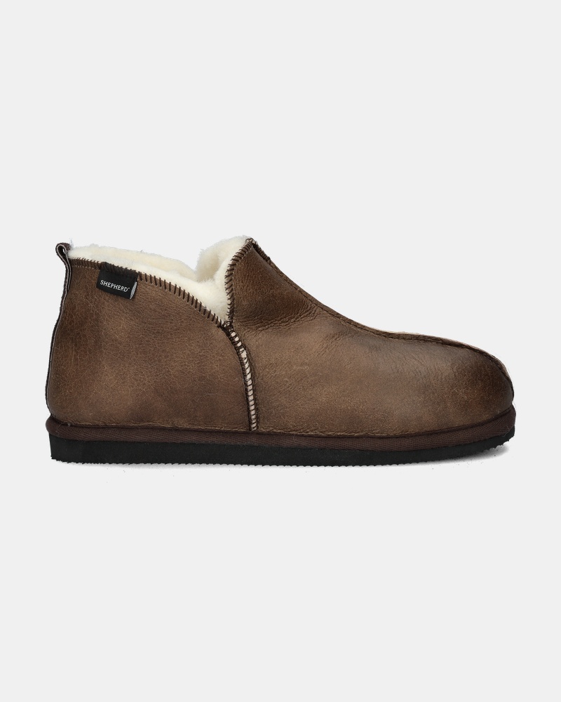 Shepherd Anton Pantoffels  - bruin