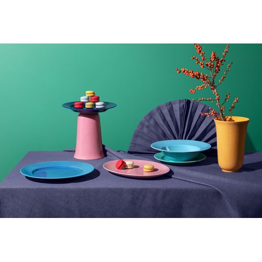 Lyngby Porcelæn Rhombe Color Ovalt Serveringsfad, Rosa, 21,5x28,5 cm