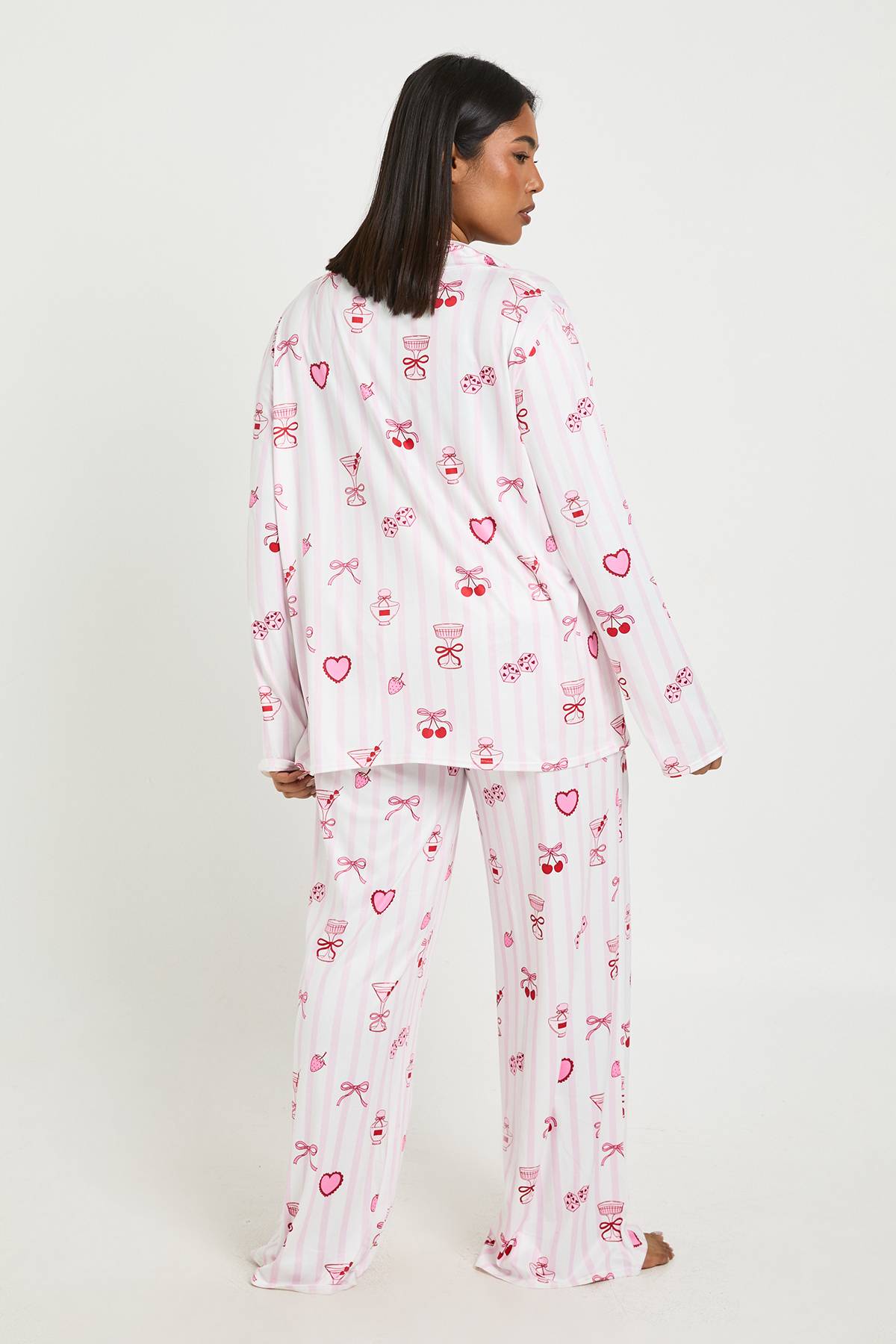 boohoo Ensemble Pyjama Grande Taille Rayures Saint-Valentin Imprimé Cocktails et Cerises Haut Manches Longues & Pantalon