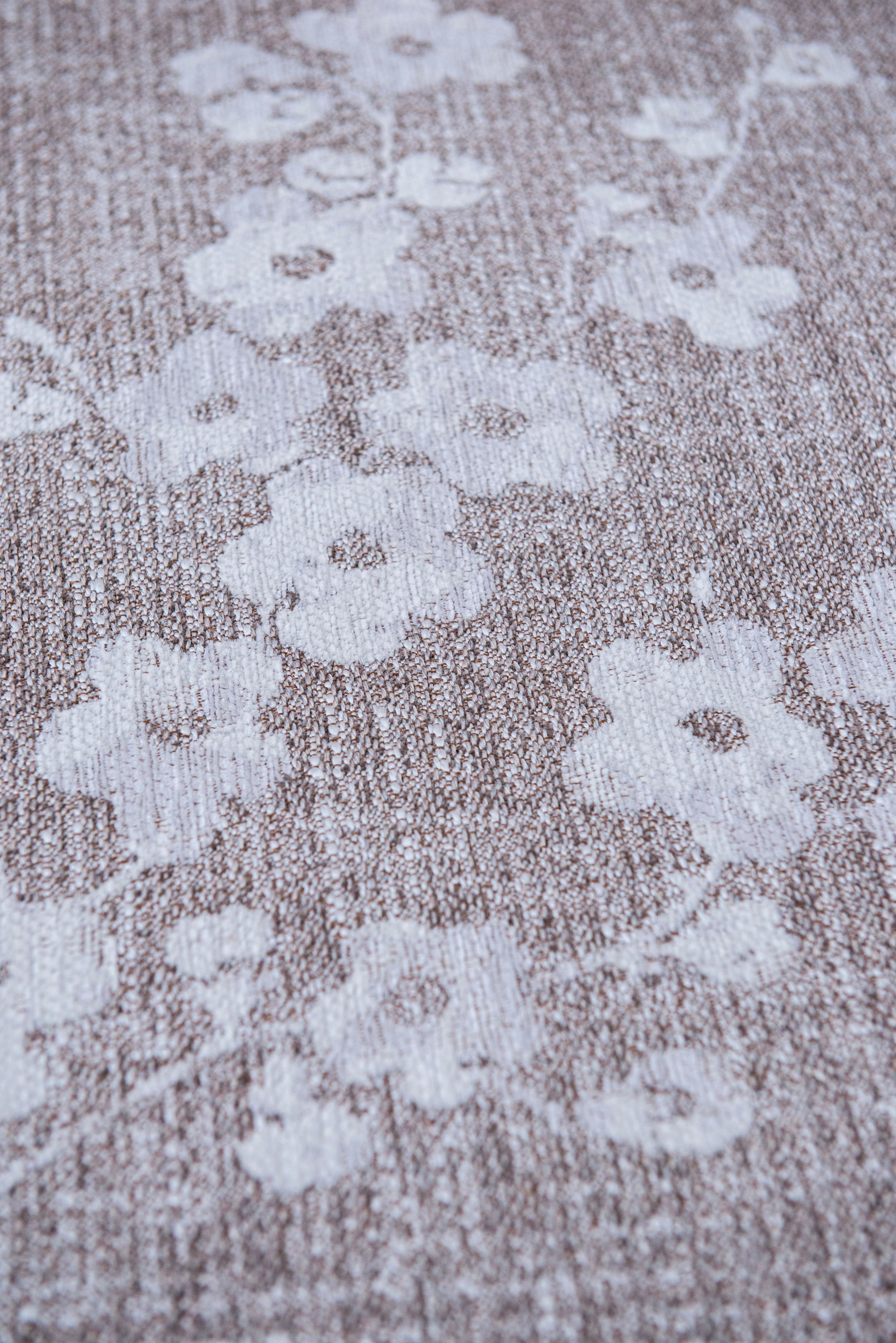 Vloerkleed Morning Mist 9373 Sakura  | Louis de Poortere