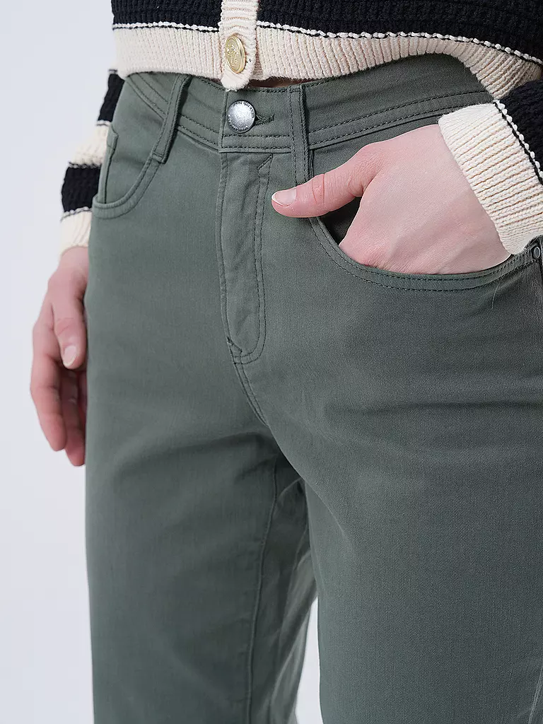 BRAX Hose Regular Fit CAROLA olive