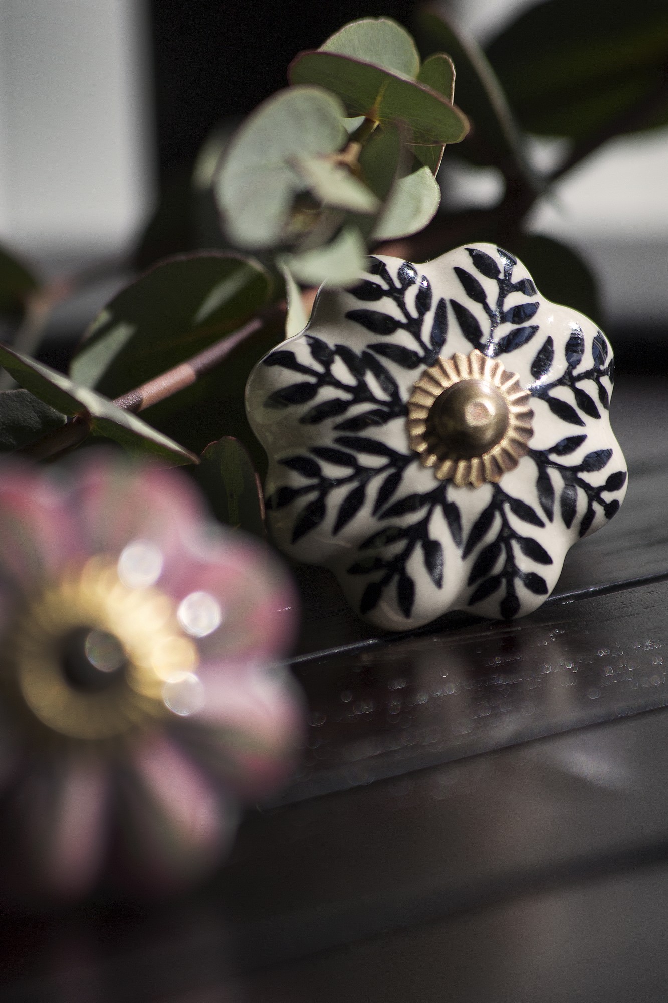 Knauf 'Blume', weiß, grau, Ø ca. 4 cm, H ca. 2 cm günstig bestellen