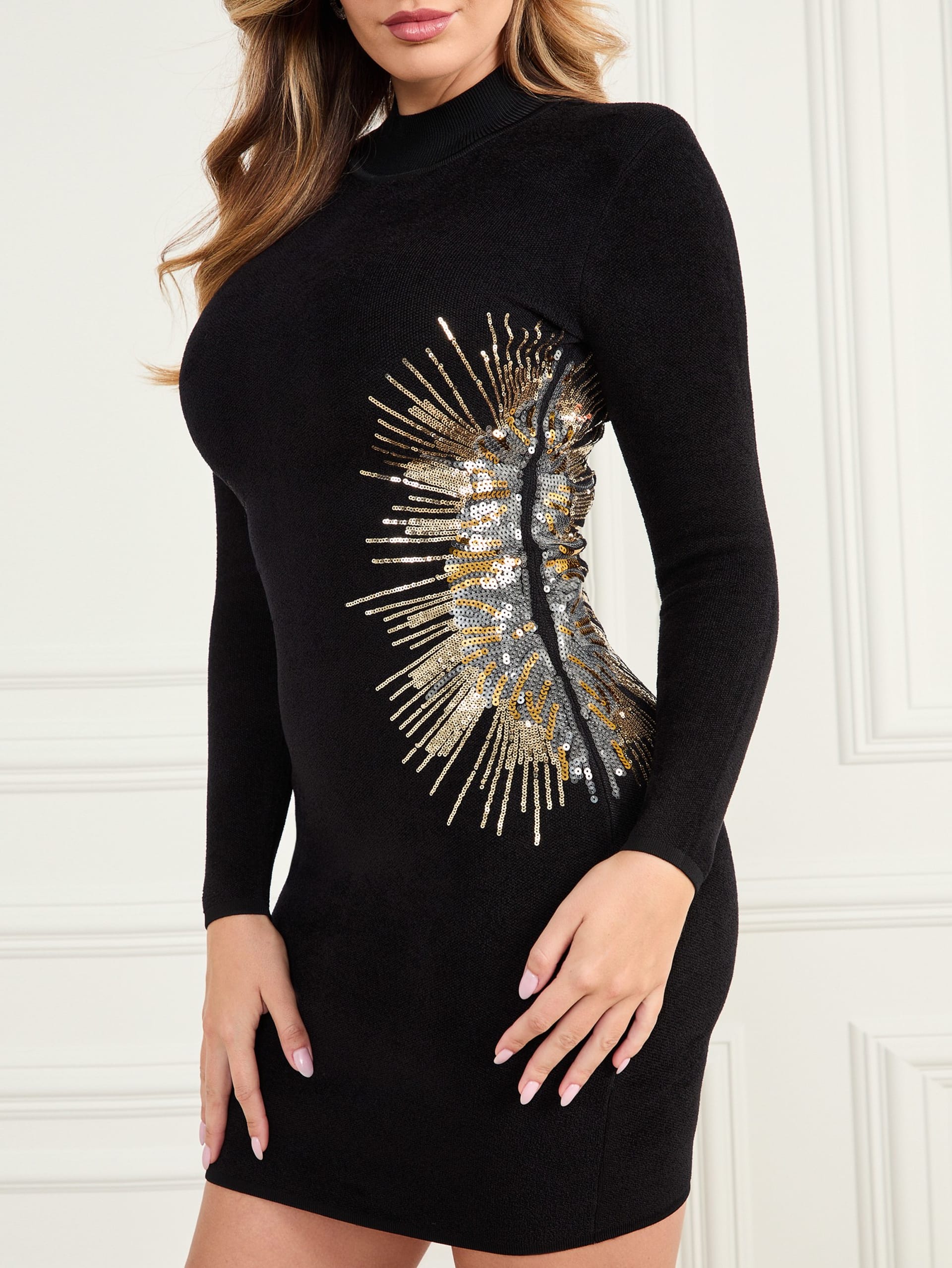 Vestido de veludo com lantejoulas brilhantes