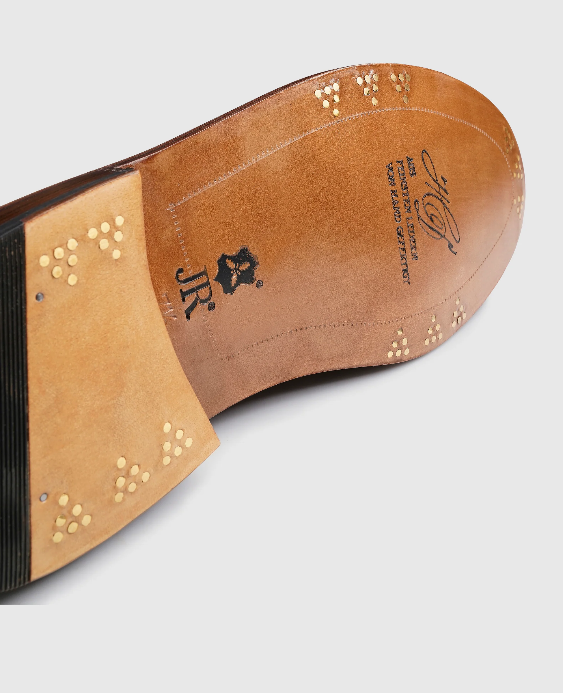 Buda Full-Brogue J