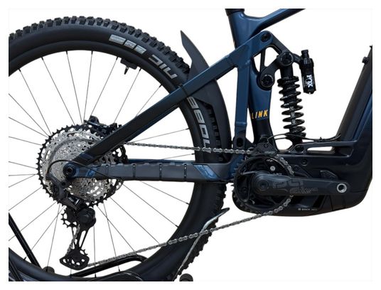 Produit reconditionné . Ghost E-Riot EN CF Pro Shimano XT 2023 . VTT électrique . Ghost . très bon état