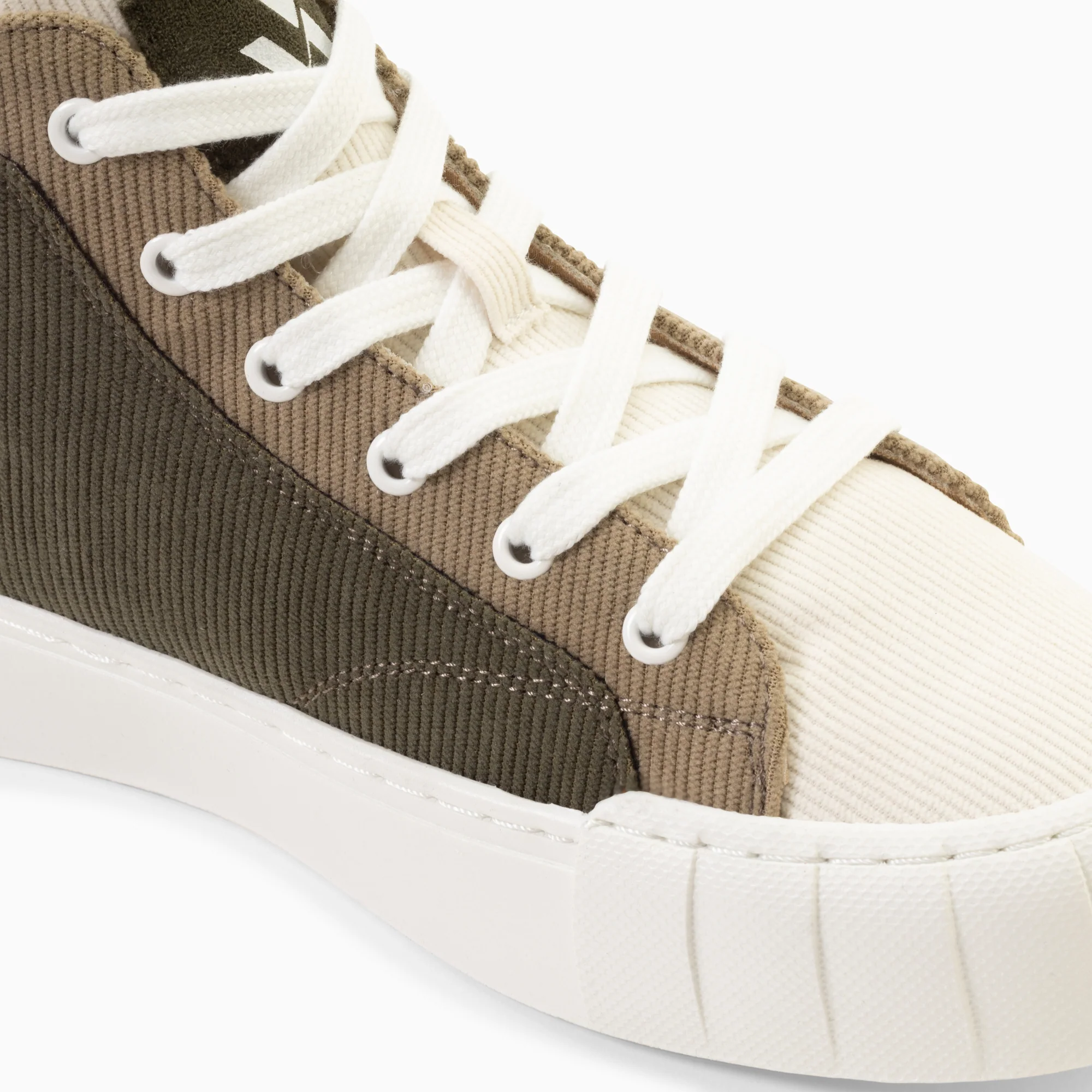 Sneakers-Baskets montantes Clarisse côtelées kaki et beige