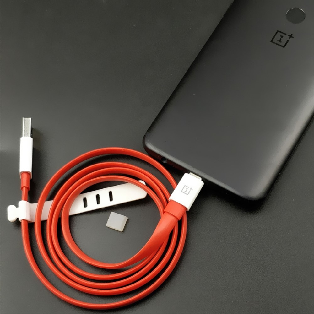 USB C auf USB 3.1 Flachband Ladekabel Datenkabel Dash Charge 4A (1.5m) - Rot