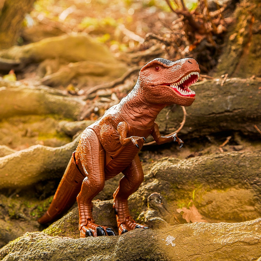 Mächtiger Megasaurier, laufender und brüllender T-Rex