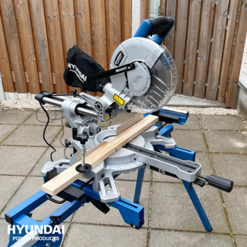 Hyundai telescopische afkortzaag / verstekzaag 1500W