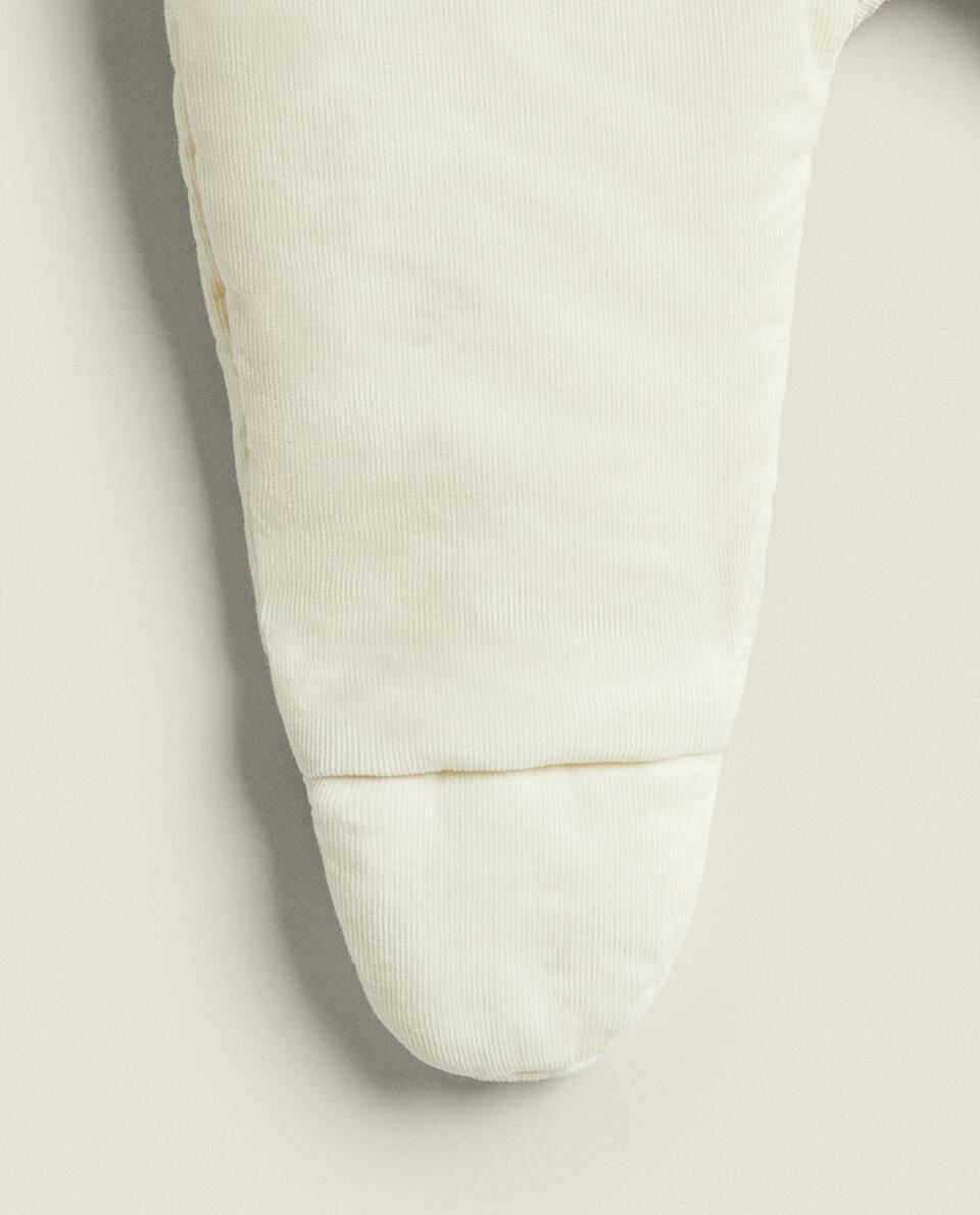 MACACÃO DE VELUDO COTELÊ ACOLCHOADO