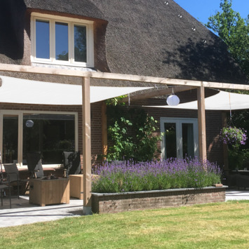 Livin' Outdoor schaduwdoek driehoek antraciet 360 x 360 cm