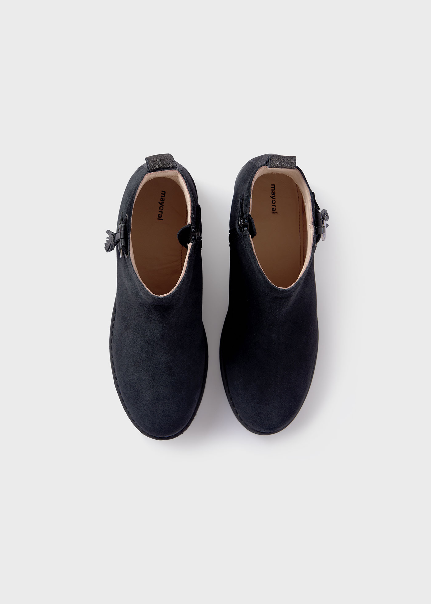 Botas de tornozelo em couro sustentável para meninas