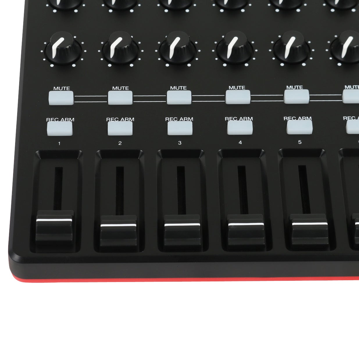 Akai Professional MIDImix DAW-controller