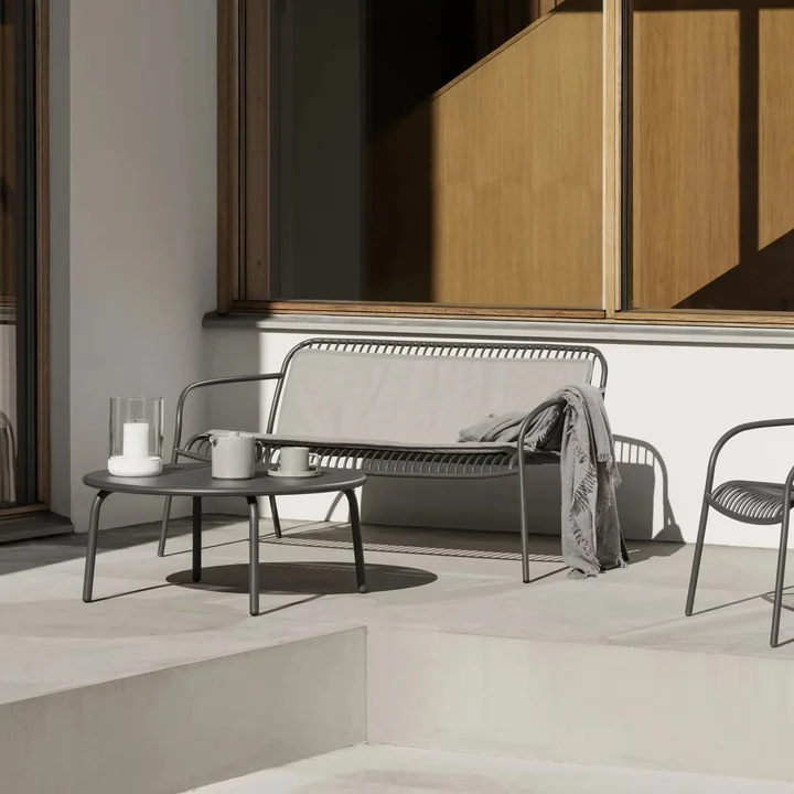 Blomus - Yua Outdoor Loungetisch, 80 x 80 cm, granite gray