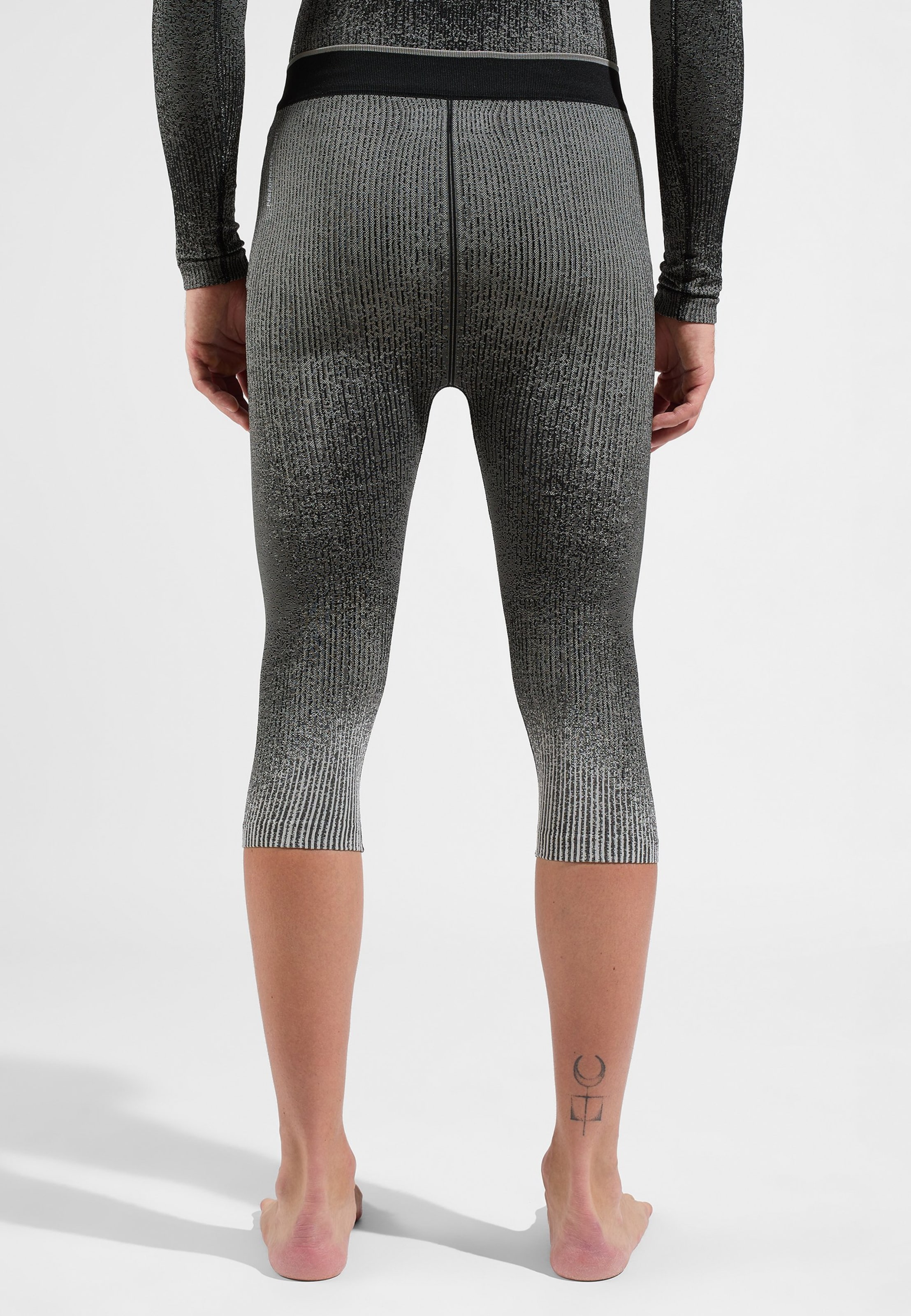Blackcomb Base Layer 3/4 Tights in black