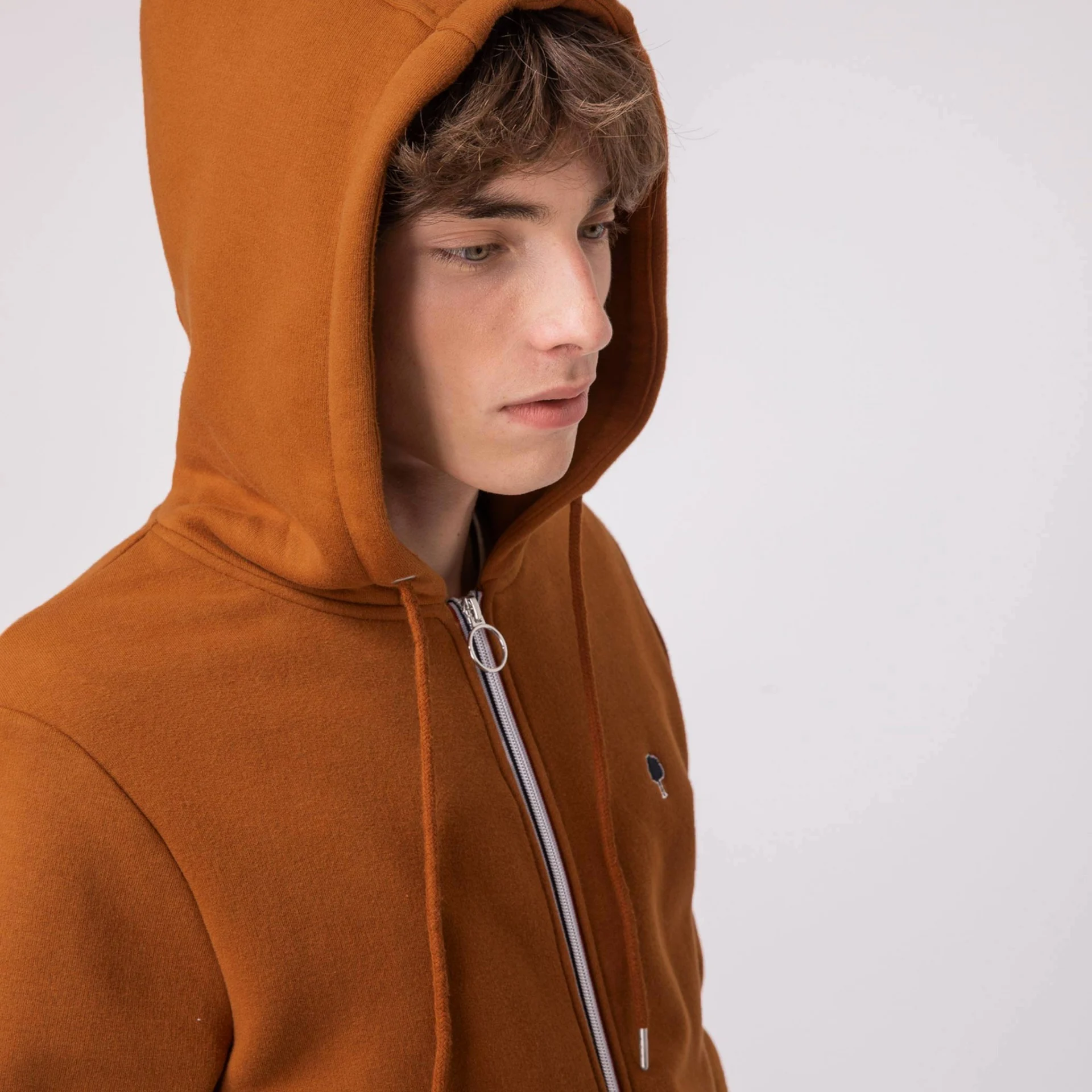 Sweat à capuche zippé camel coton et polyester recyclé - modèle Mesnil