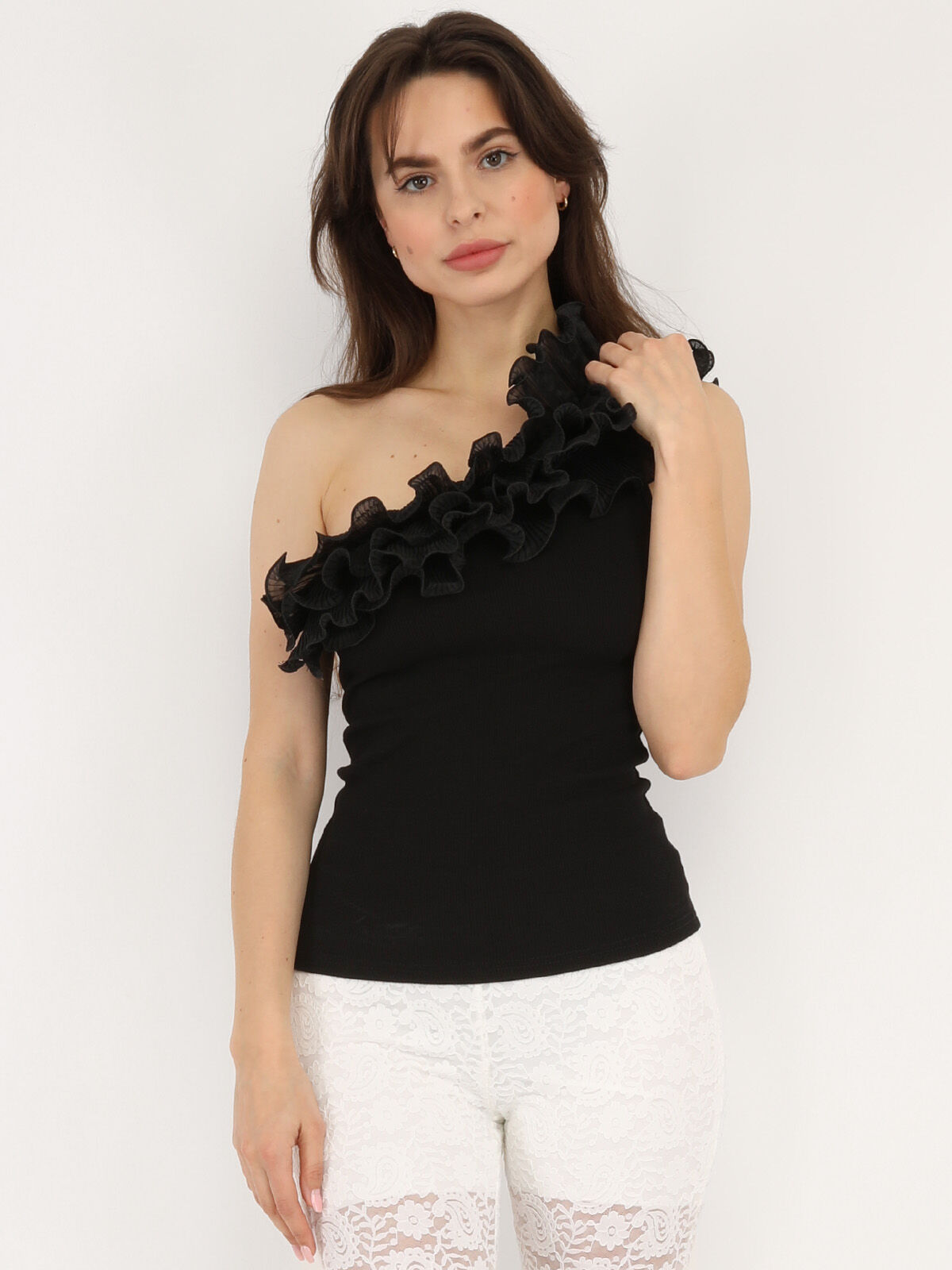 Top à col asymétrique volanté- Noir
