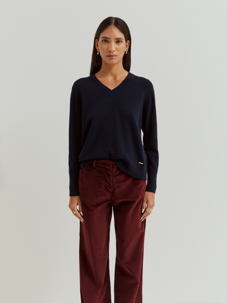 Camisola de lã decote em V