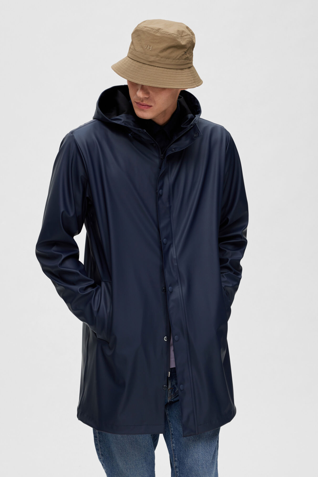 Capa de chuva leve, impermeável e à prova de vento com capuz - Cinza Escuro