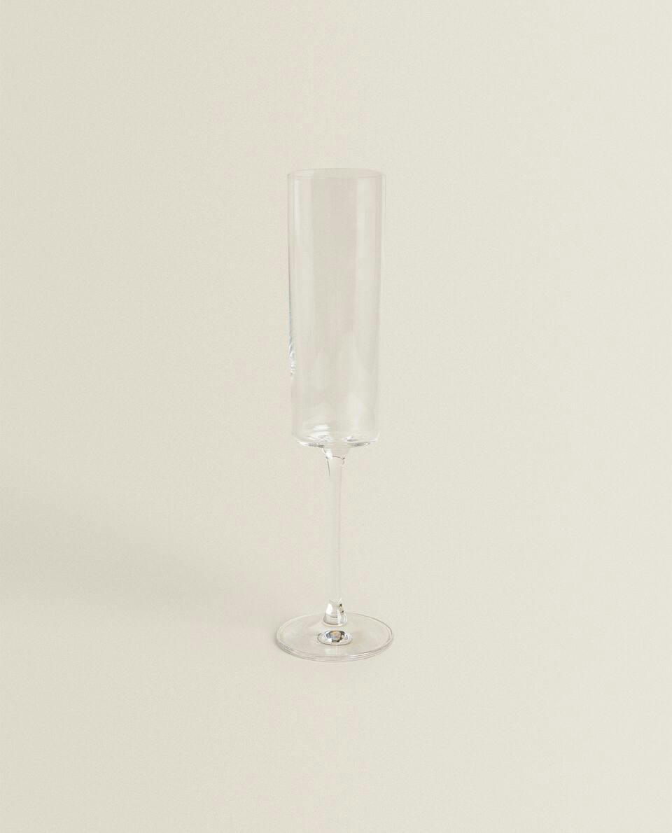 Taça de vinho espumante cristalino reto