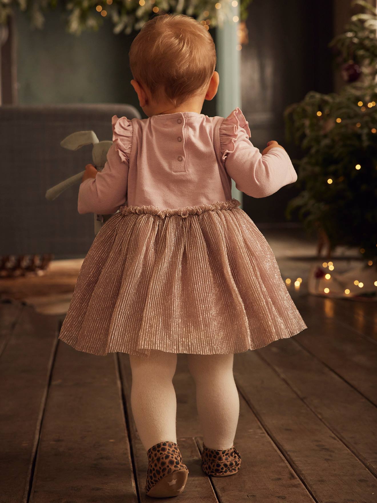 Vestido infantil 2 em 1, azul médio, liso com estampas.