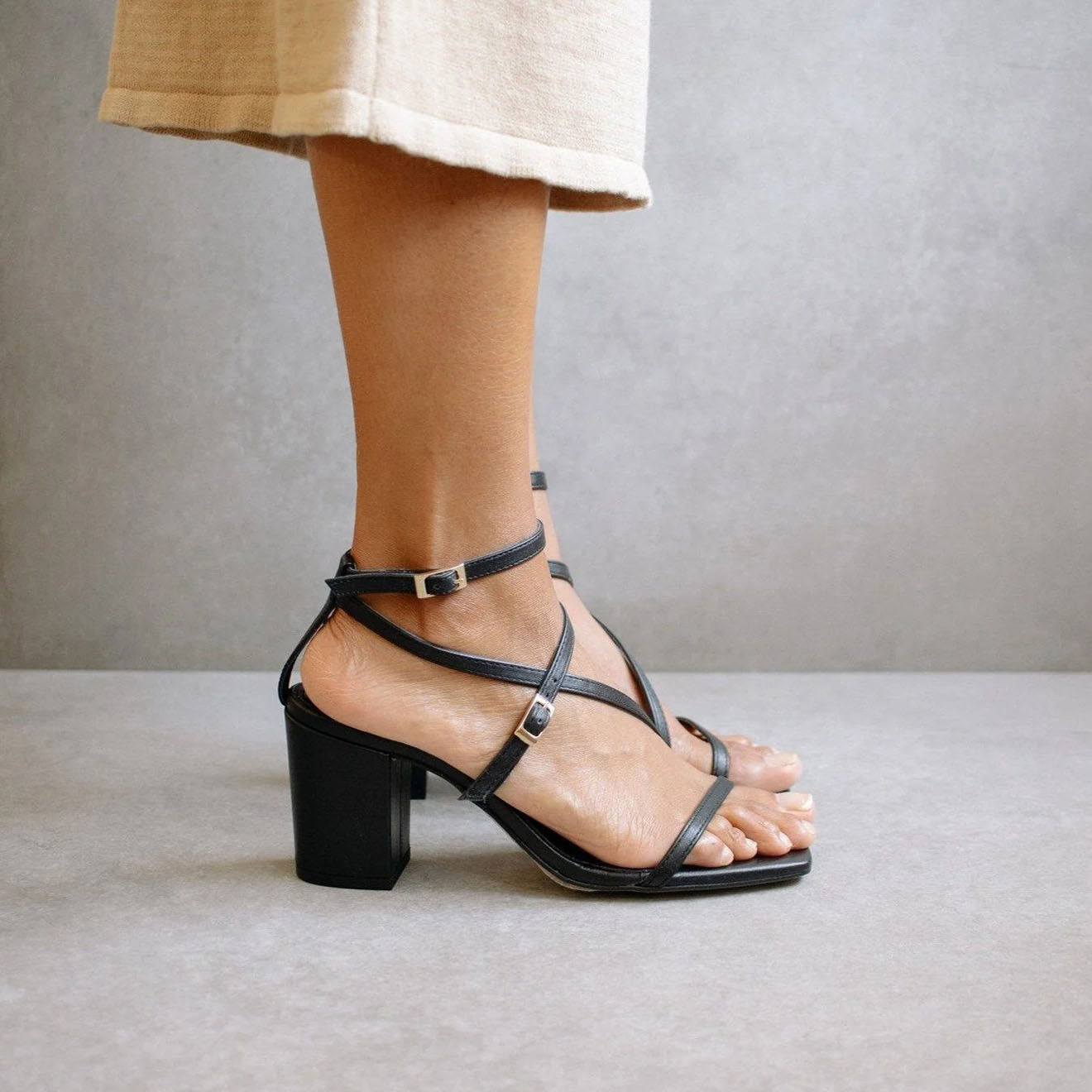 Alohas Sandales en Cuir Manhattan noires - Talon 7.5 cm
