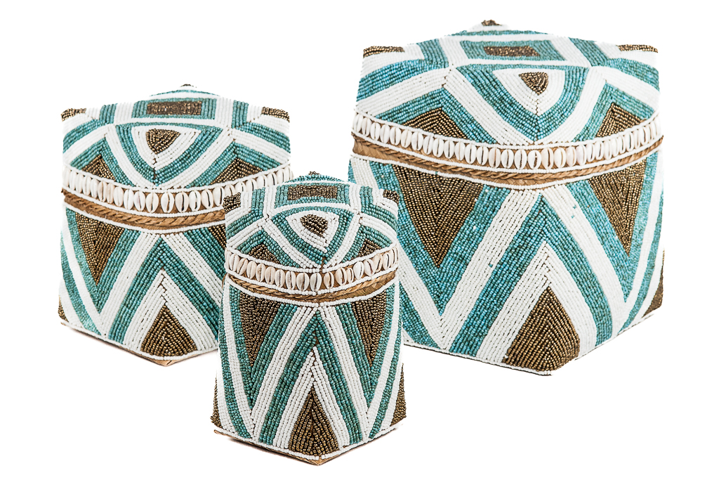 Hoge offer manden kraaltjes/schelpjes (set van 3) Hoge offer manden kraaltjes/schelpjes - set van 3 - turquoise/goud/wit
