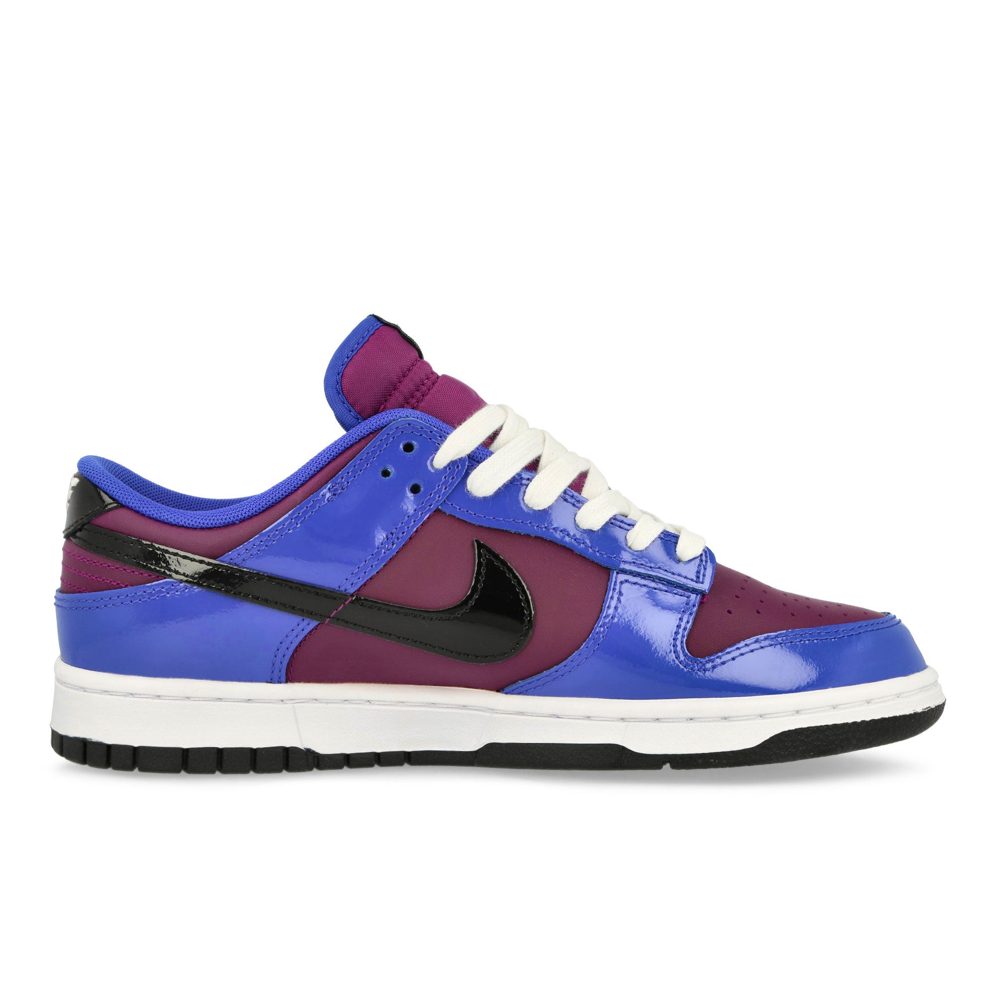 Nike<br>Dunk Low Retro SE